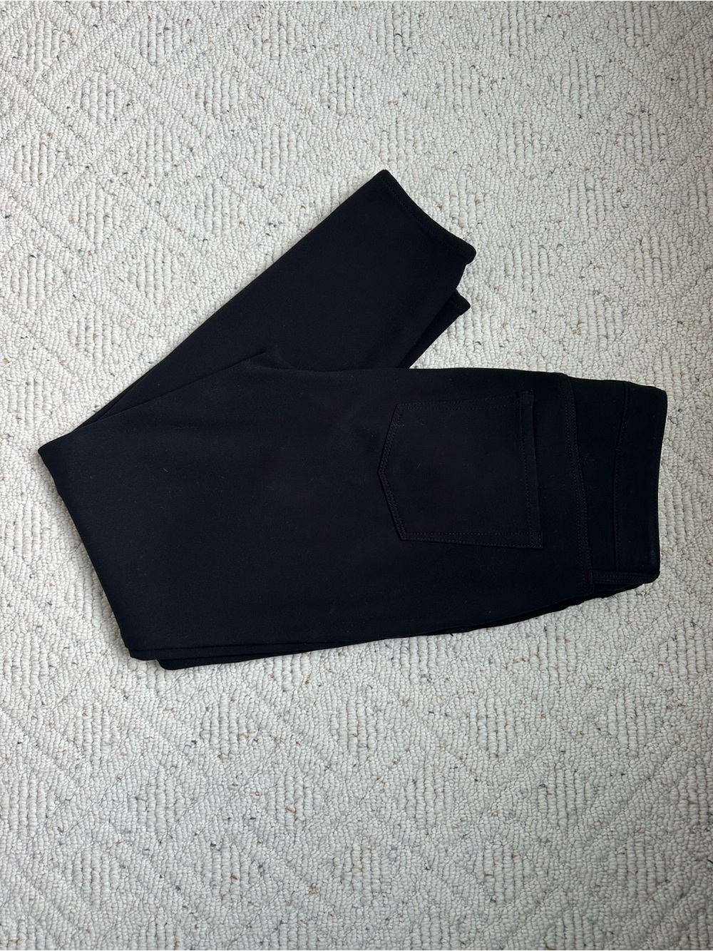 Talbot’s Classic Black Ponte Jegging Ankle Pant